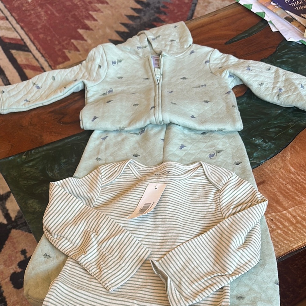 Carter's Mint Green and White Kids Matching Set